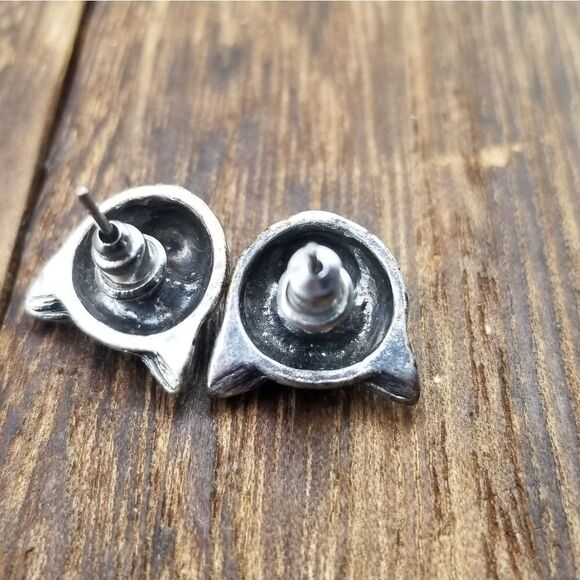 Indifferent kitty cat earrings sterling silver E0320 - Picture 2 of 3
